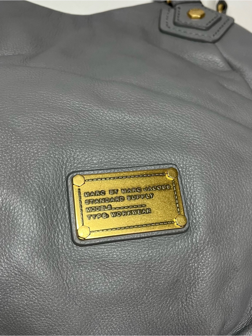 Marc by Marc Jacobs Classic Q Francesca Tote in Gray Leather - Picture 9 of 13